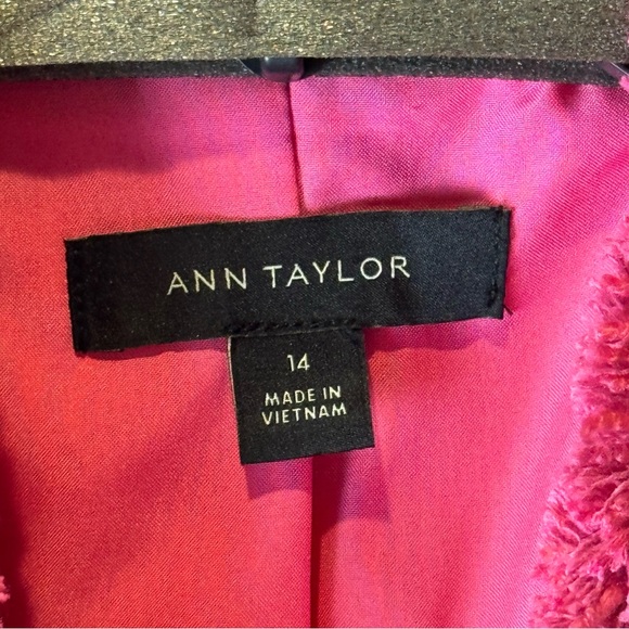 Ann Taylor Cutaway Fringe Tweed Jacket Pink 14 - Picture 9 of 11